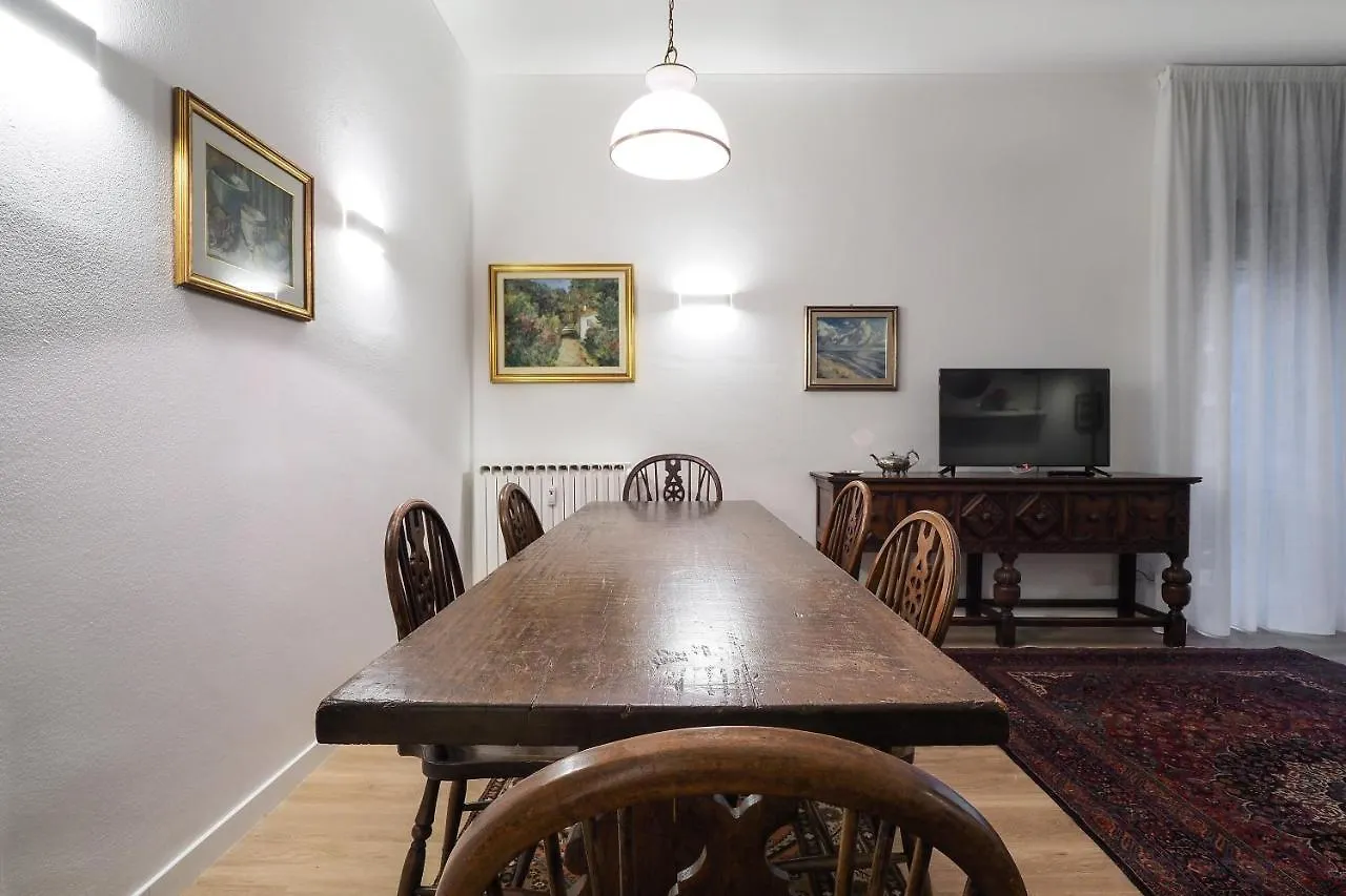 Appartamento PrimoPiano - Fargorida Milano Italia